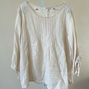 Kleen 100% cotton beautiful ivory oversized boxy top